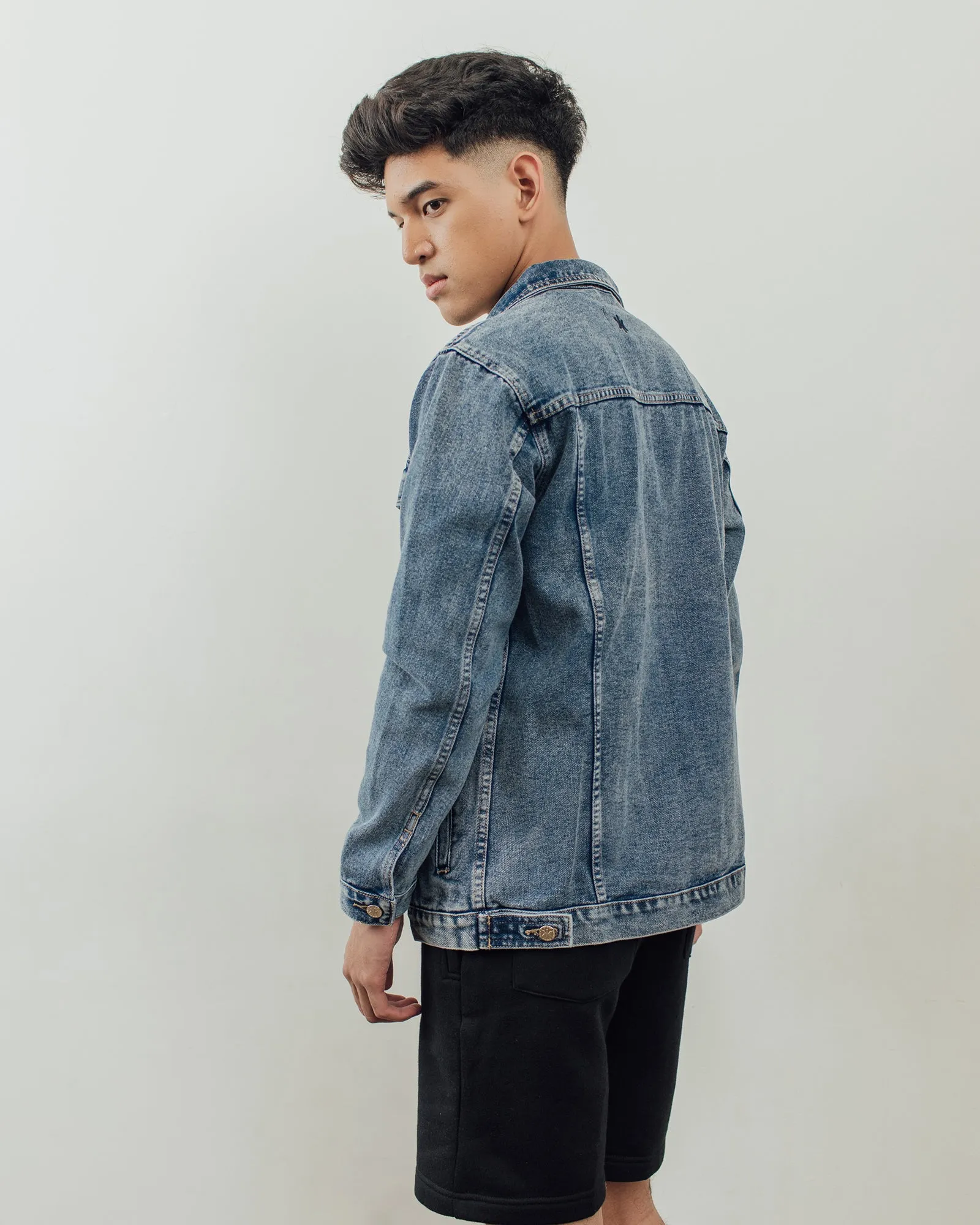 BASIC DENIM JACKET