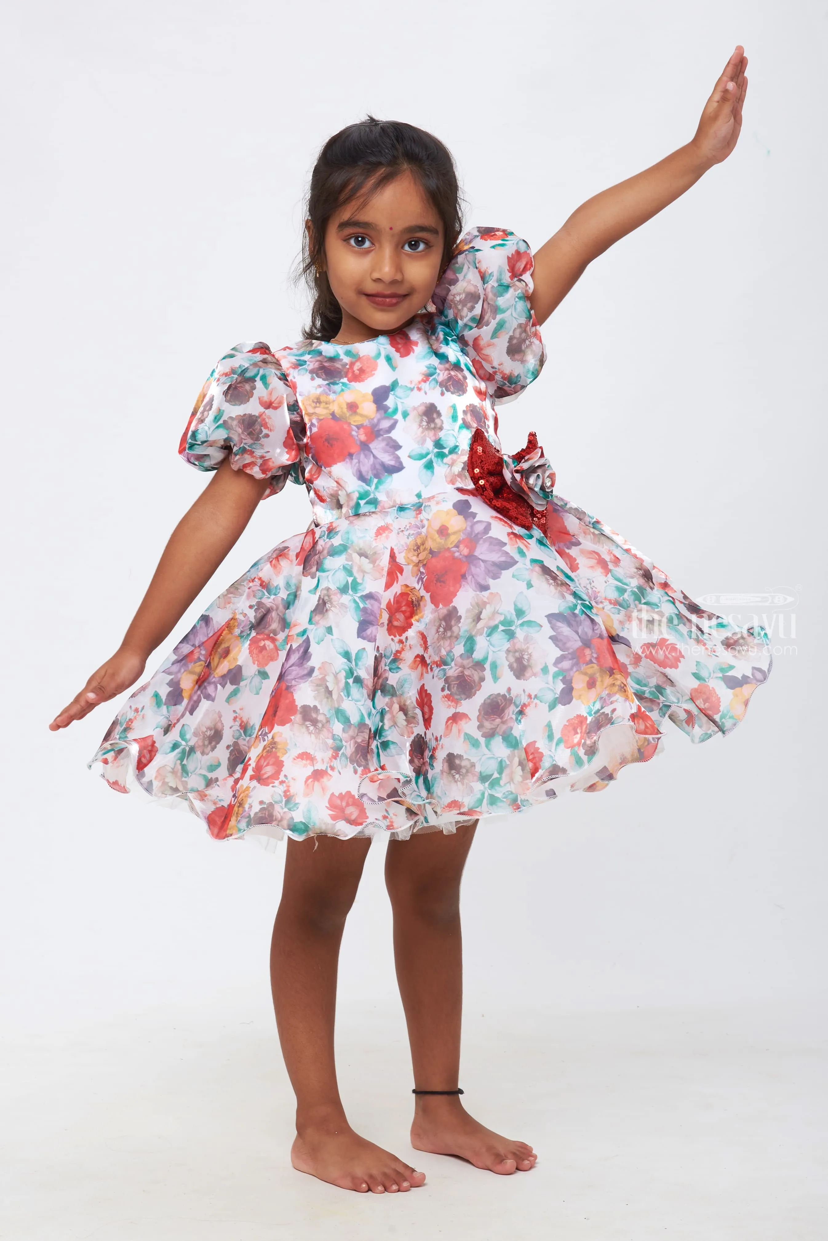 Blooming Beauty: Girls Floral Dress with Sparkling Red Bow Accent