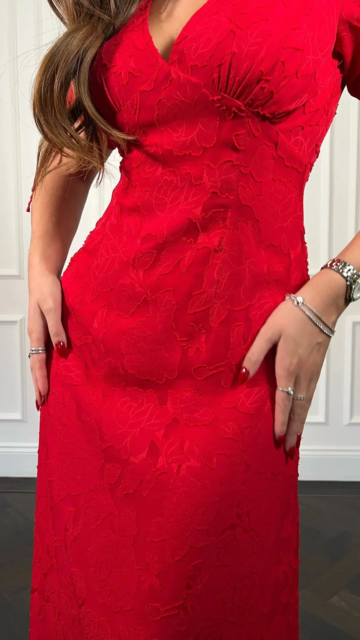 Emiliana Burnout Red Tie Sleeve Midi Dress