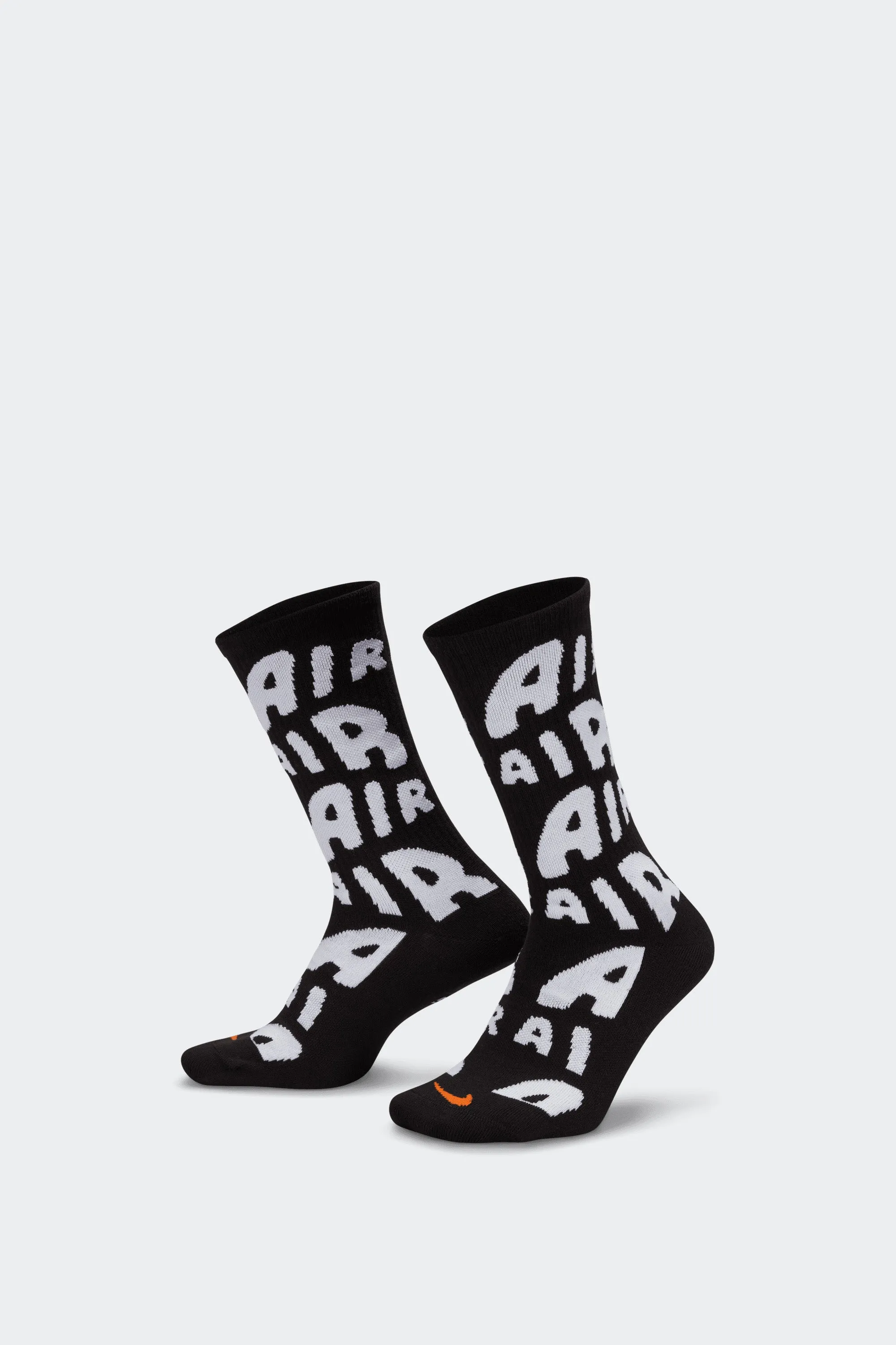 EVERYDAY ESSENTIALS SOCKS