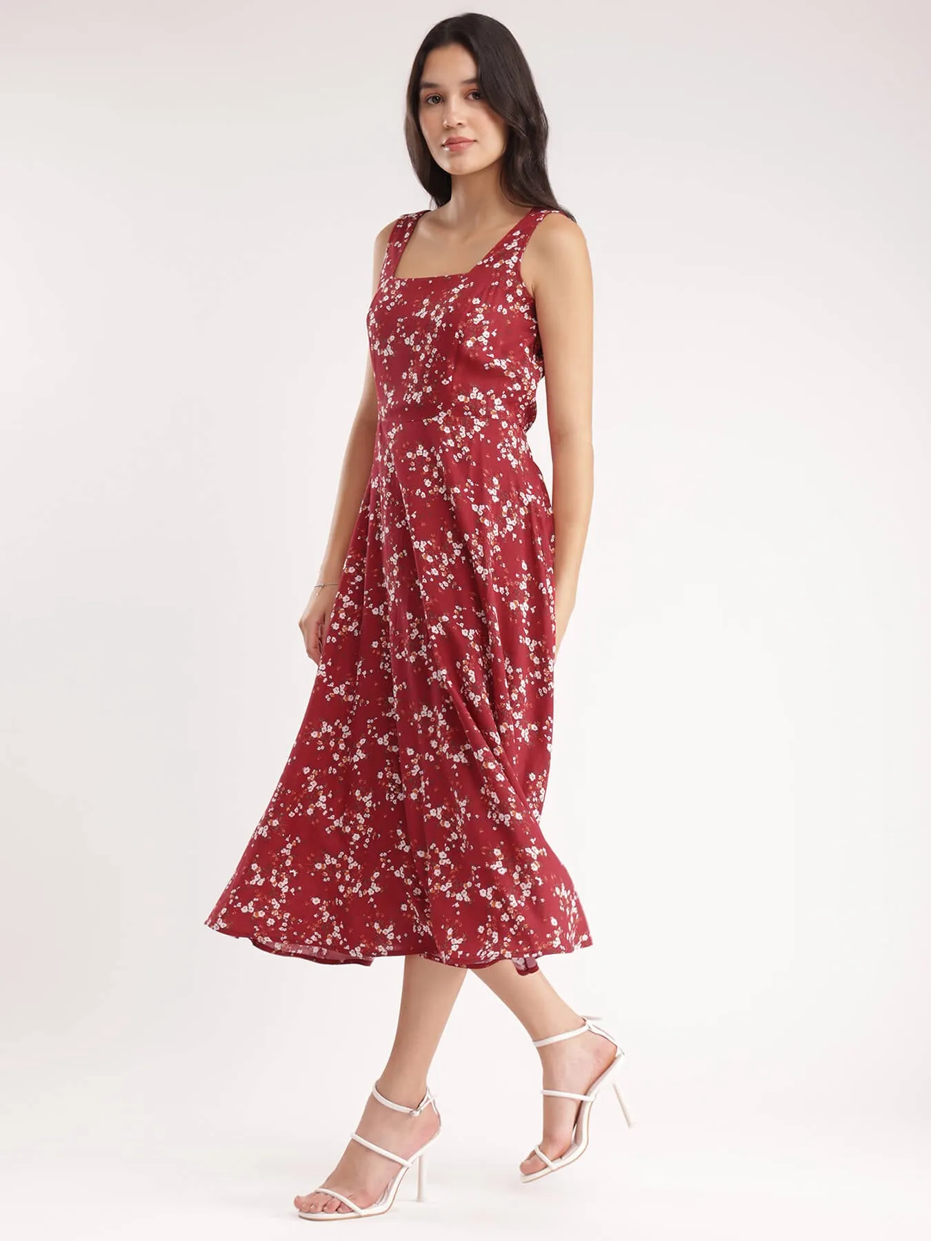 Floral Fit And Flare Dress - Red