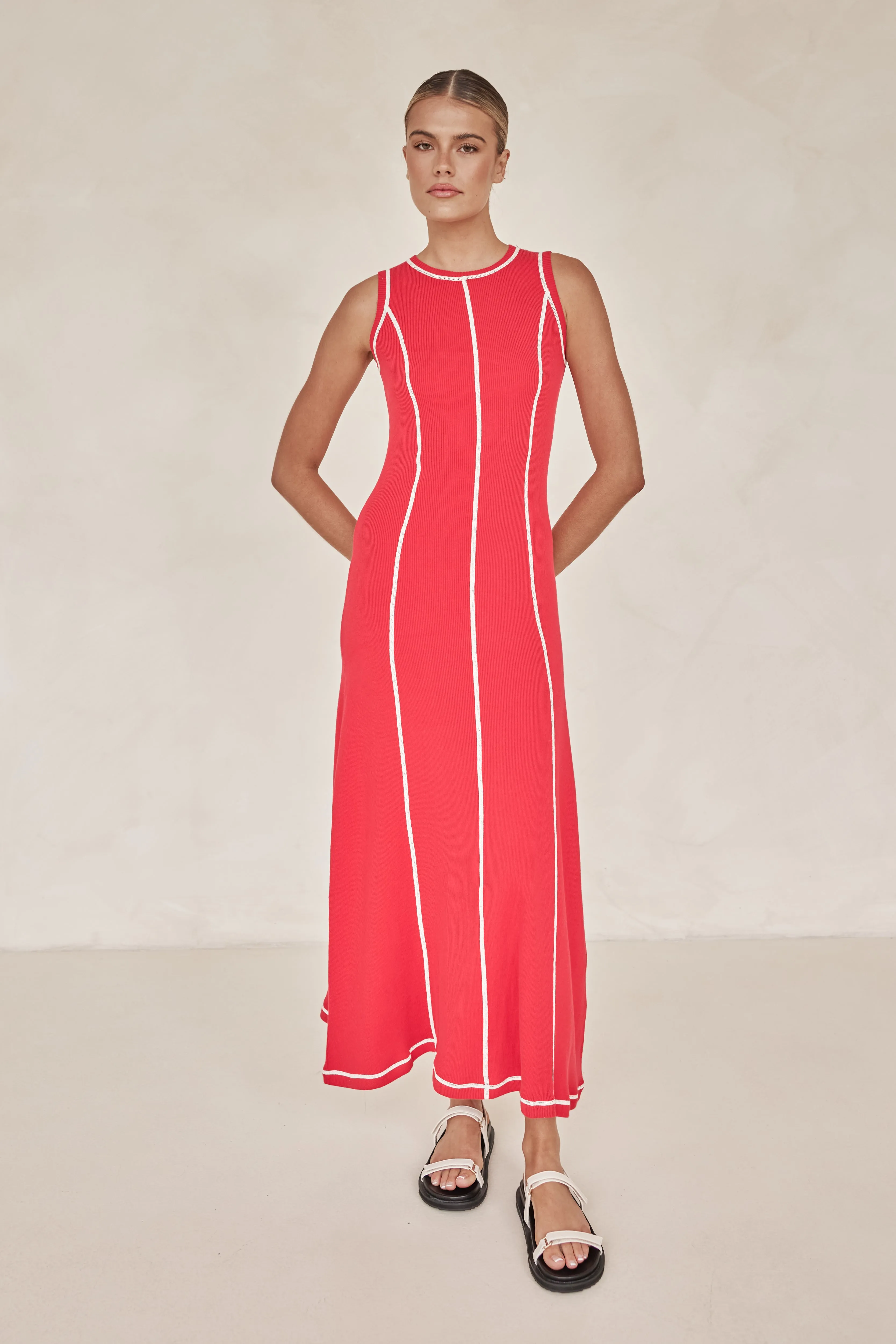 Rosalind Knit Maxi Dress (Red)